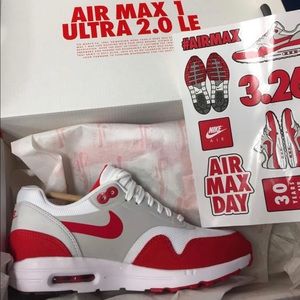 Women’s Nike air max